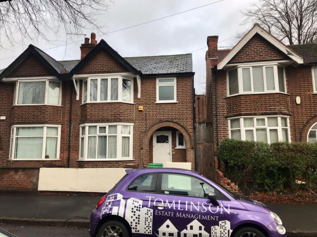 4 Bedroom Terraced House