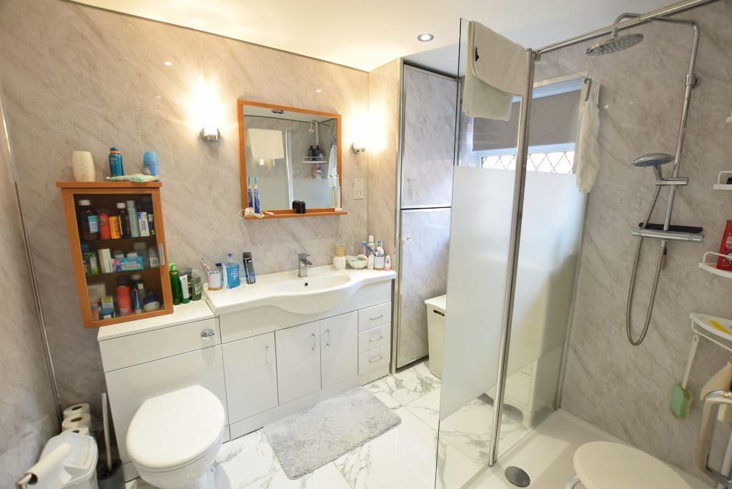 ENSUITE SHOWER ROOM