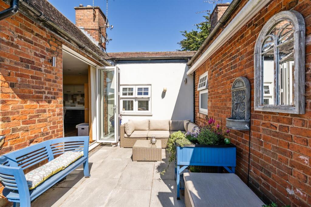 28 Fetherston Grange_33.jpg