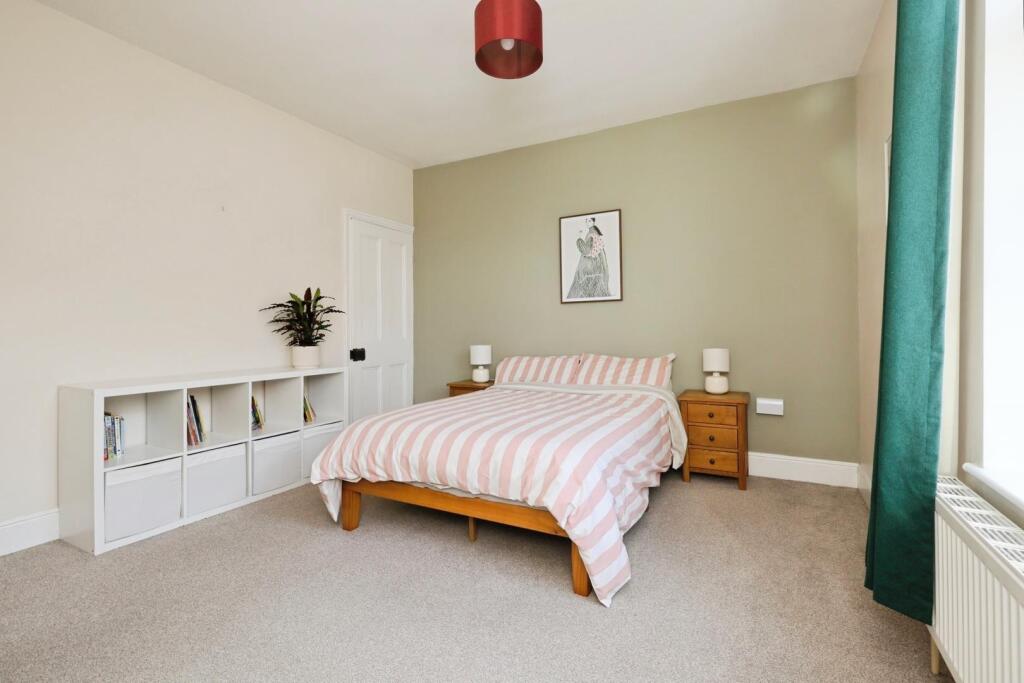 BEDROOM NO.2