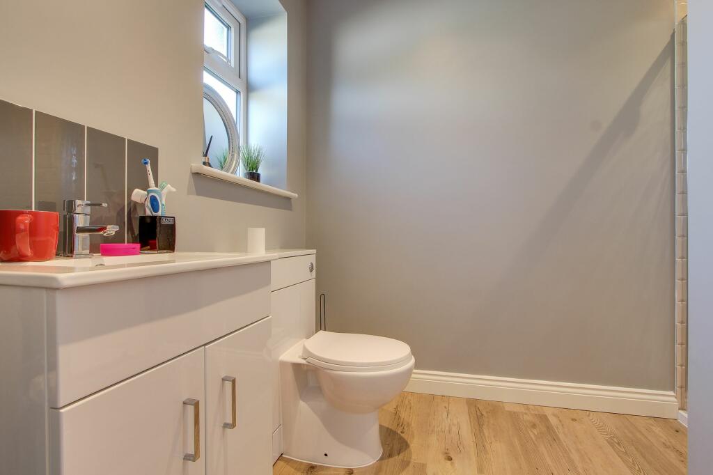 Ensuite