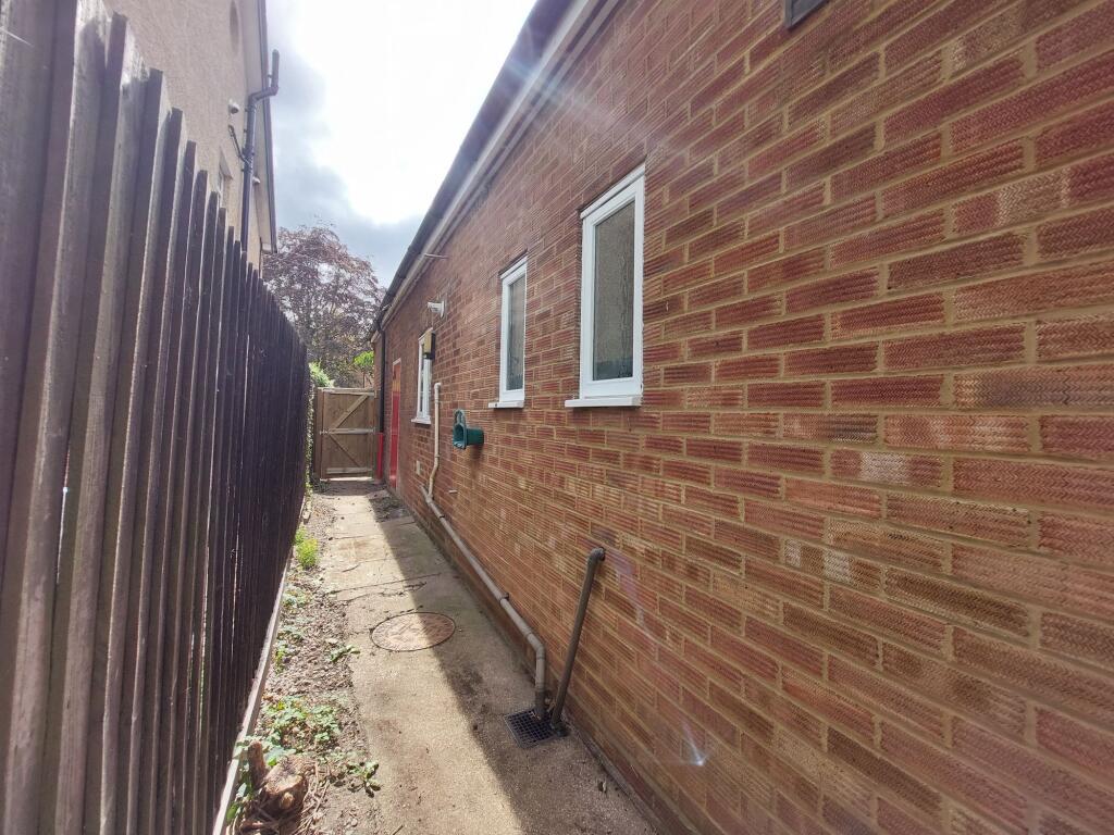 Side Path
