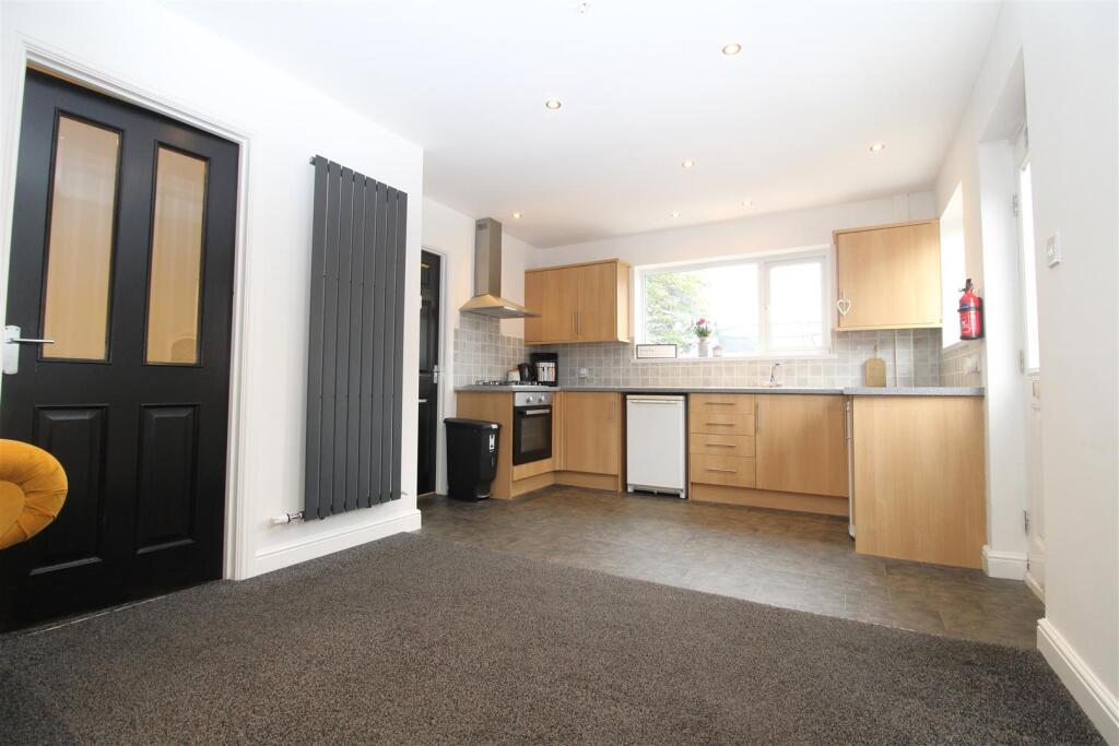 Annexe Living Room/Kitchen