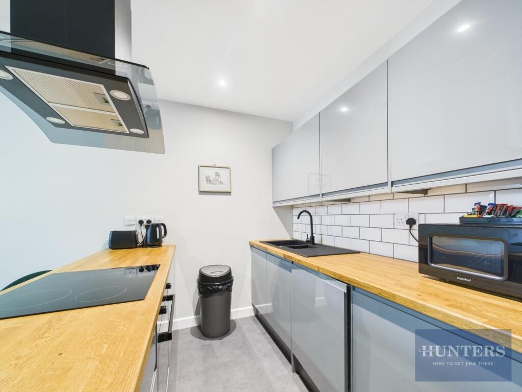 Kitchen / Living Room