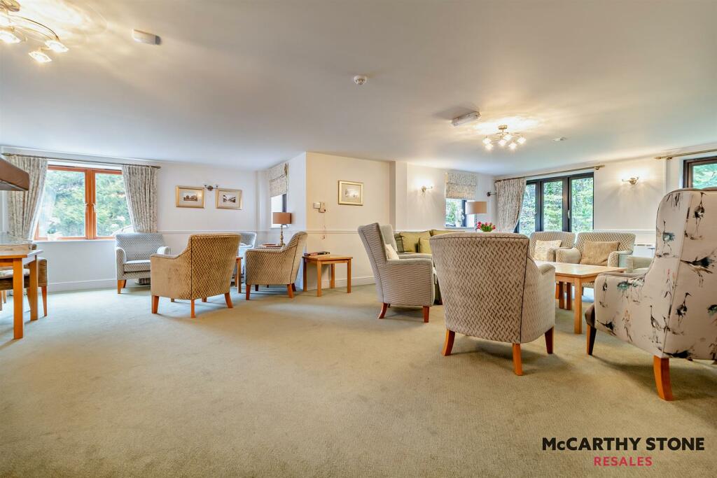 8592343-interior18-800.jpg