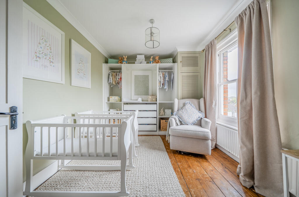 1350677-11-68c193...