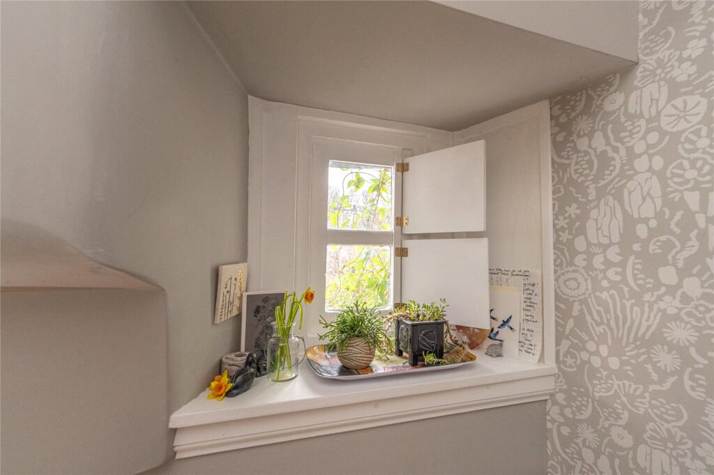 Dining Room Alt