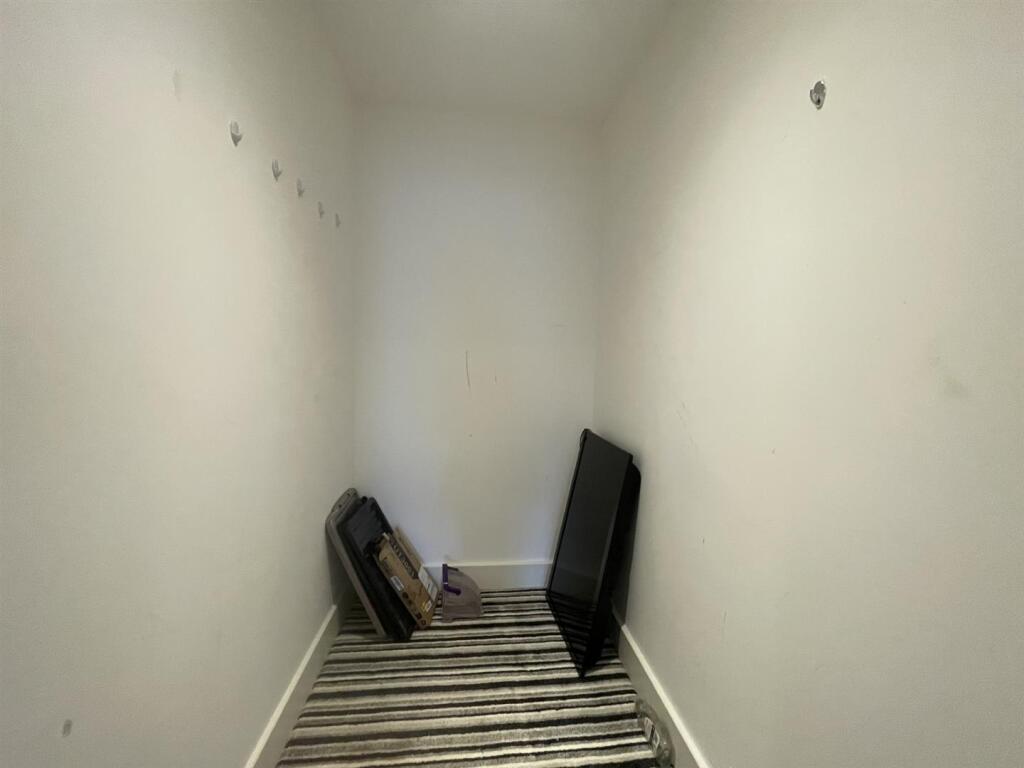 Storage cupboard