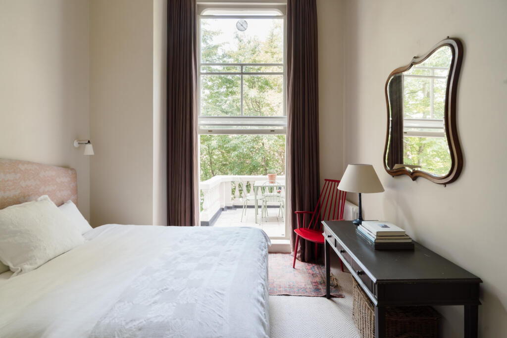 305531 - CONNOUGHT-HOUSE-48.jpg