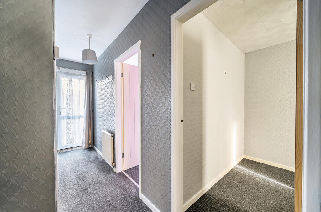 1373304-13-68fb8c...