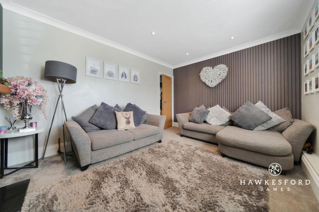 Church Road, Tonge - Lounge