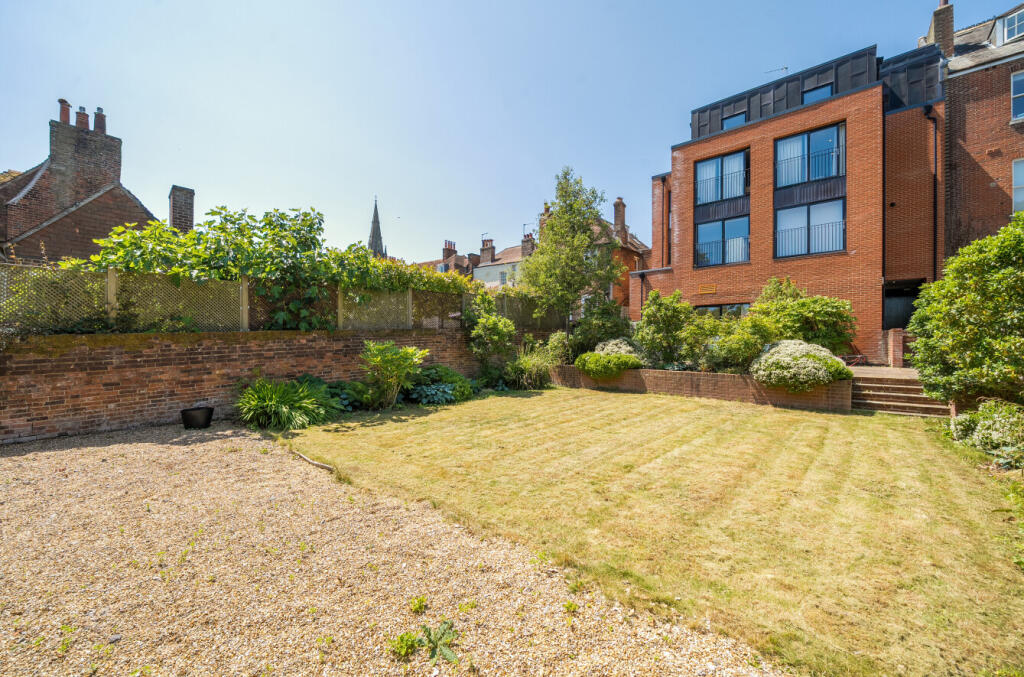 1312156-3-6852e21...