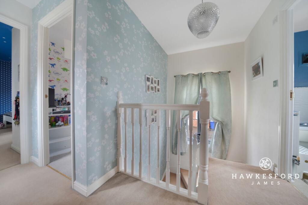 Monarch Drive, Sittingbourne - First floor landing