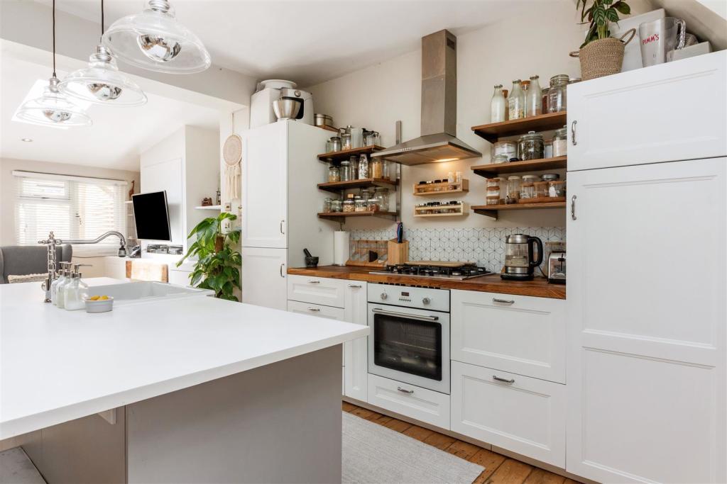 Open Plan Living Accommodation