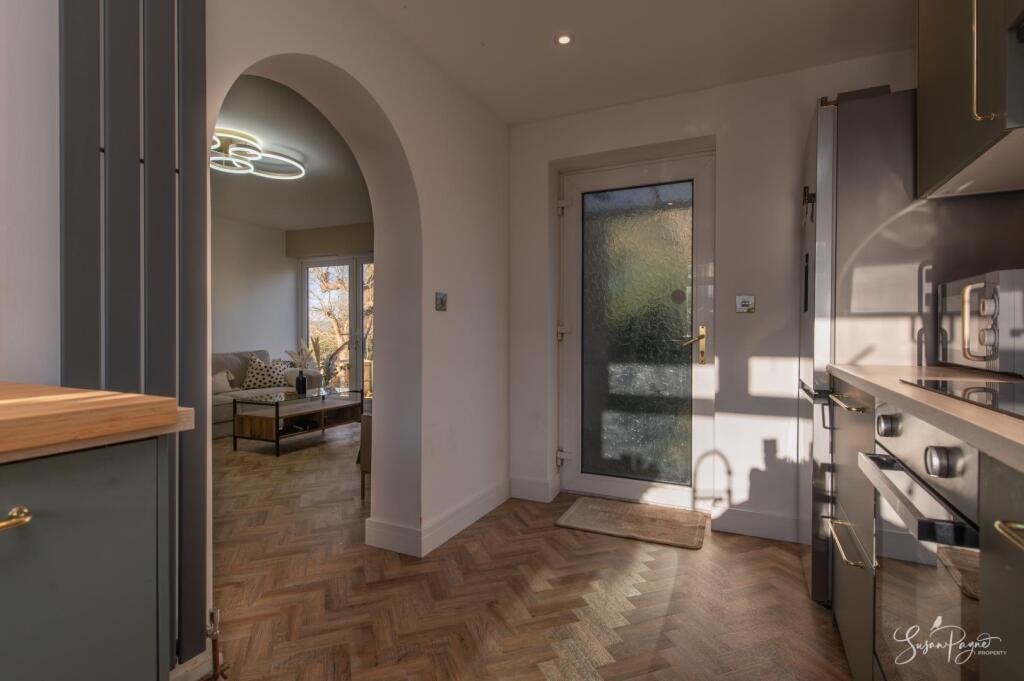 103a Manor Crescent -7.jpg