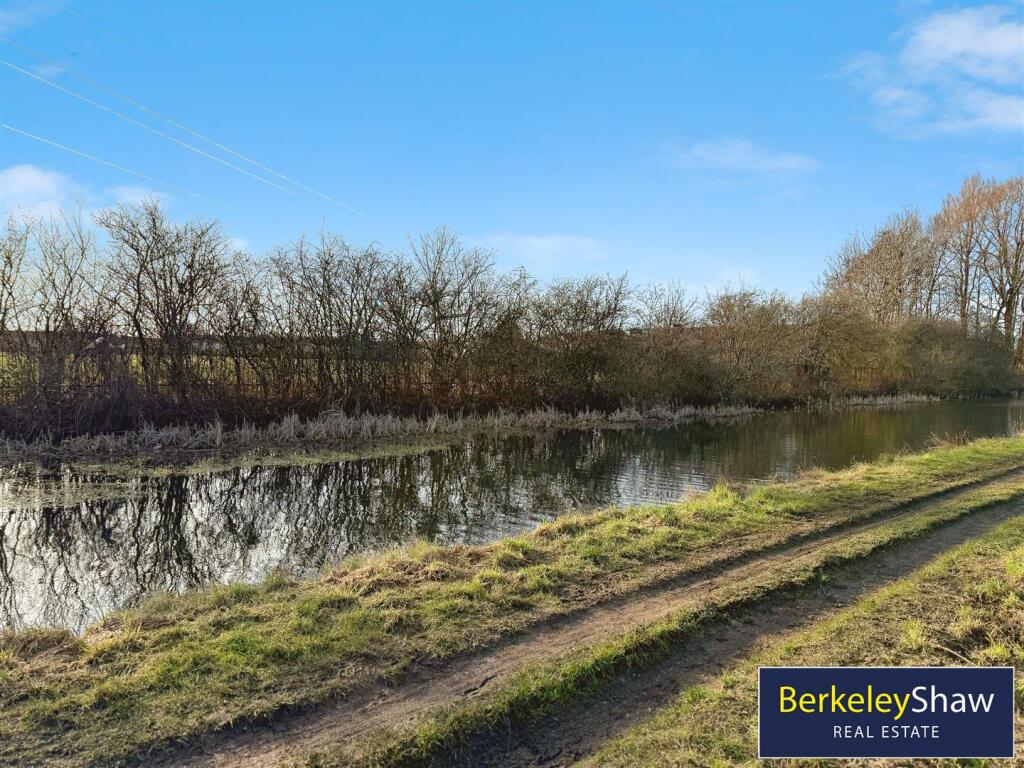 88314077-image_picker_D2C05866-4C42-4F5F-B58C-553C