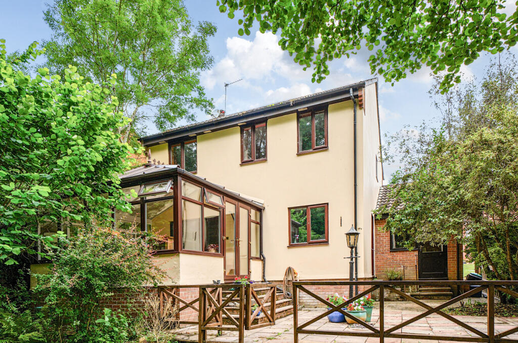 1314039-5-685d57e...