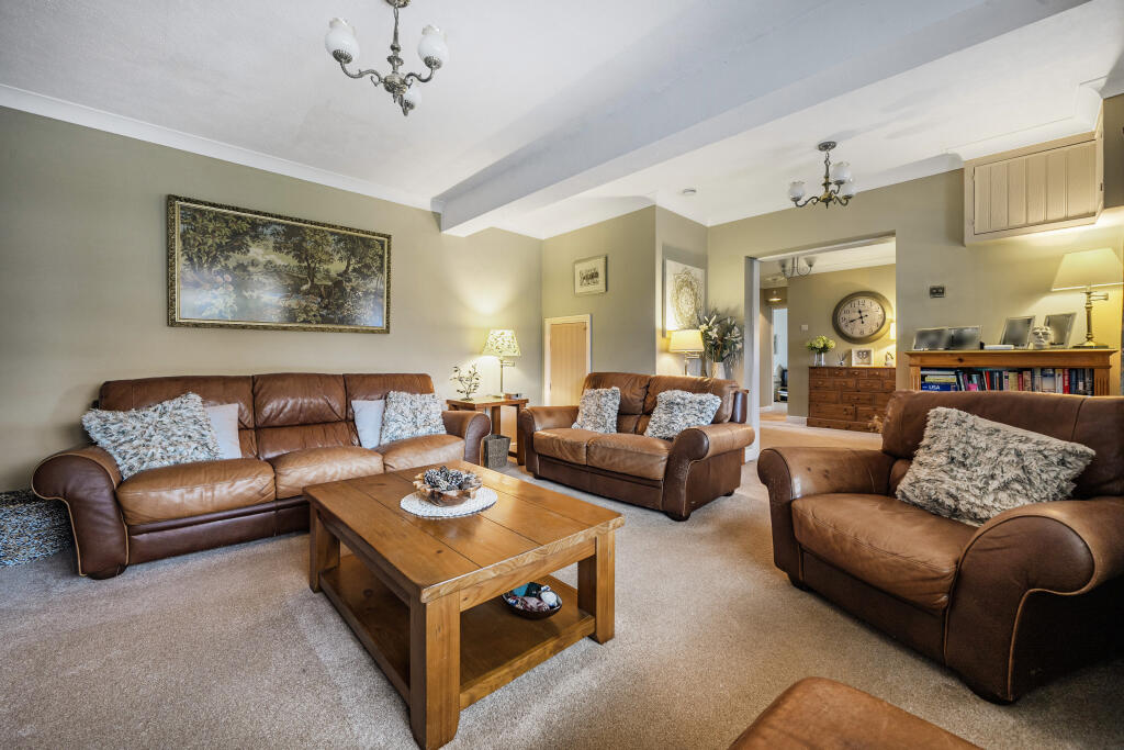 Reception Room/ Living Room