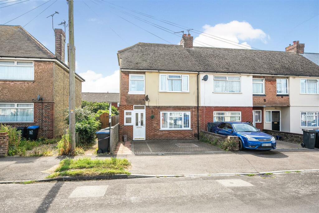 Gordon Road for Sale by Guildcrest Estates