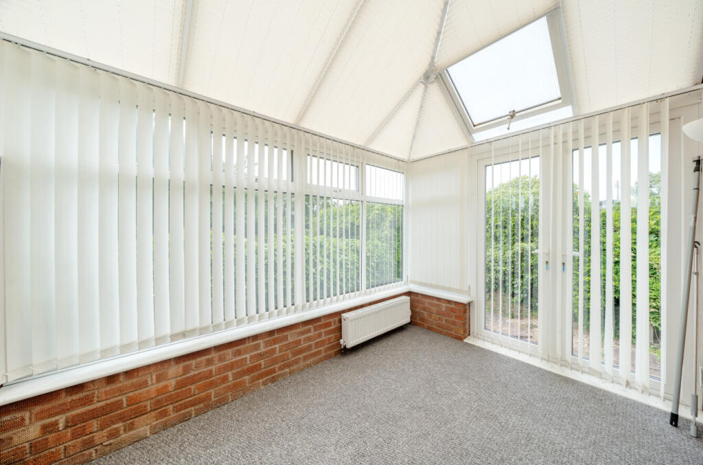 1305048-6-6841d46...