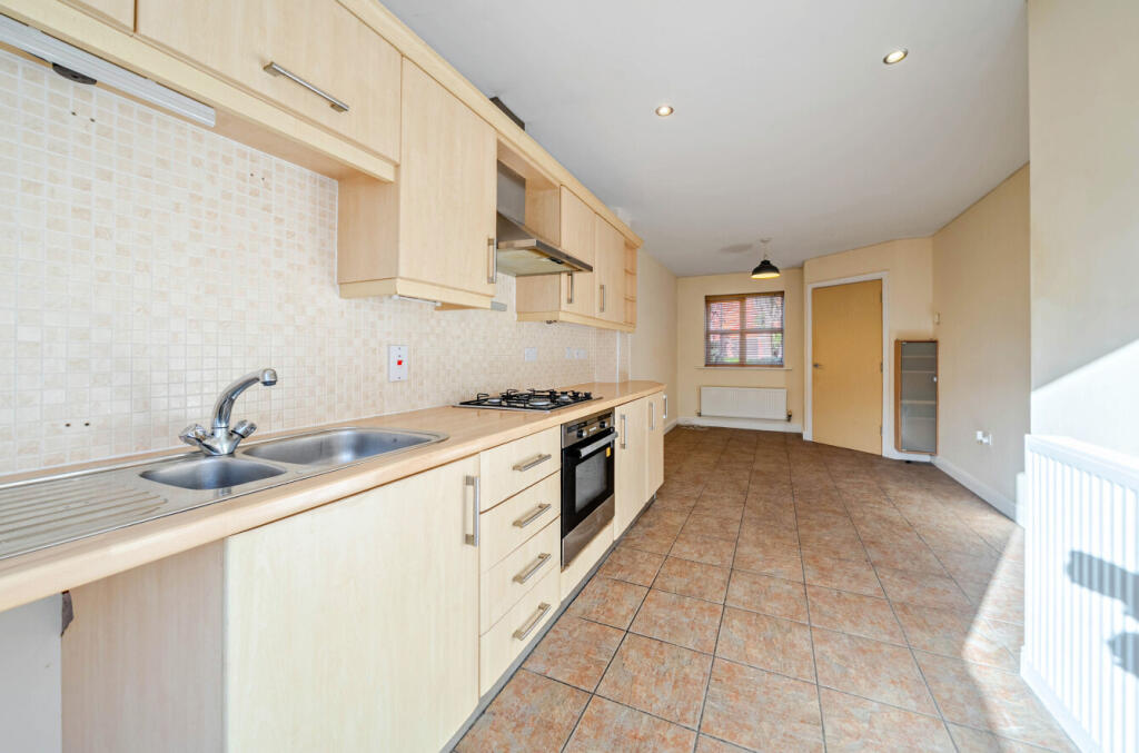 1377104-18-6915cf...