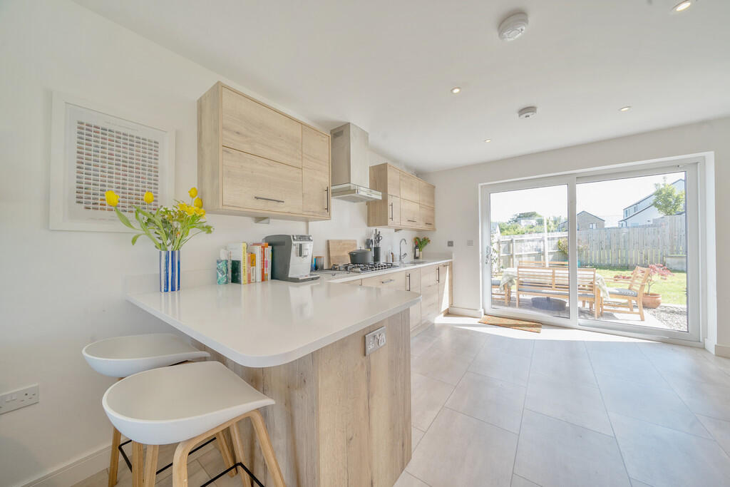 Kitchen/Living/Di...