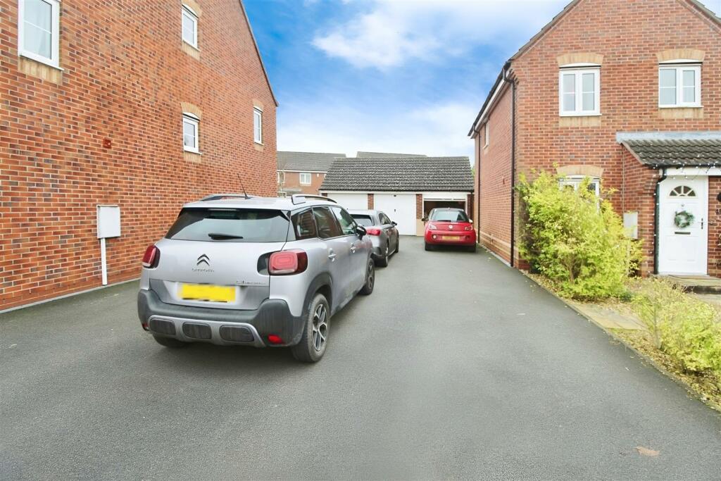 dc98dd97-YBVuJHnhNkWJFYYz32T9Dg (1).jpg