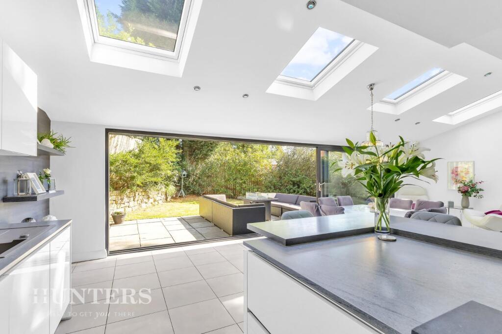 Family Kitchen Diner