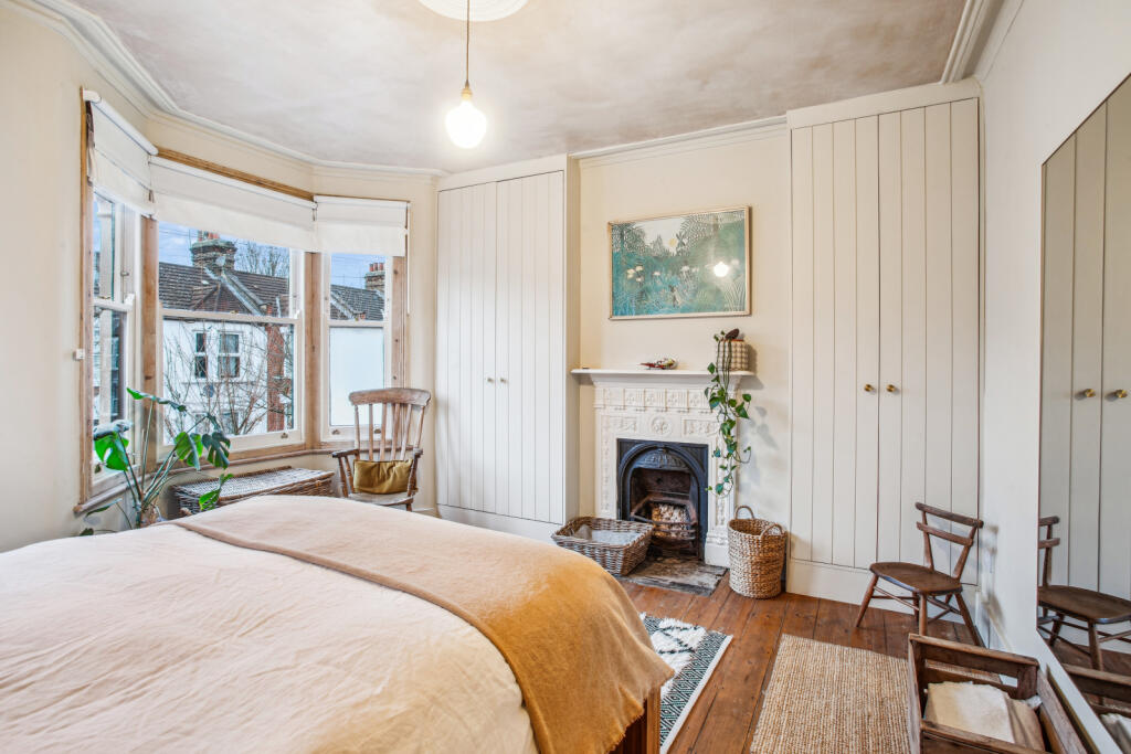 Picture No. 06