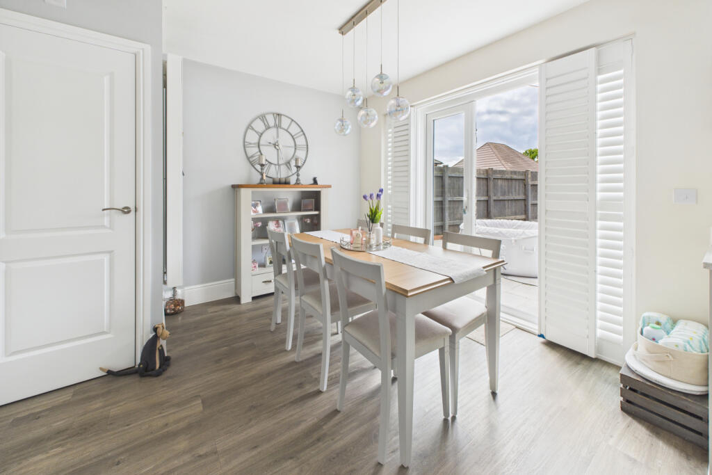 Kitchen / DIning Room
