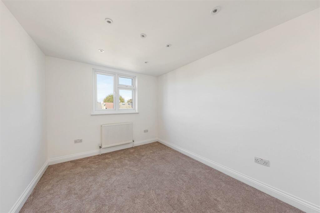 South Esk Road, E7