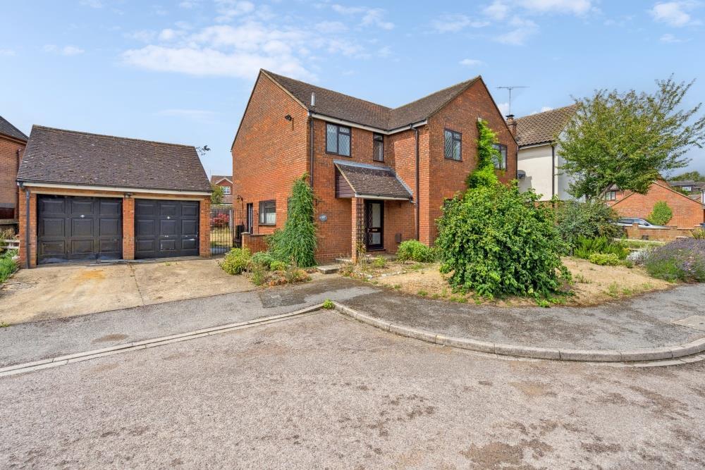 DSC03727-59870b4bf765c50d115182f4ad3ac94d - 800px.