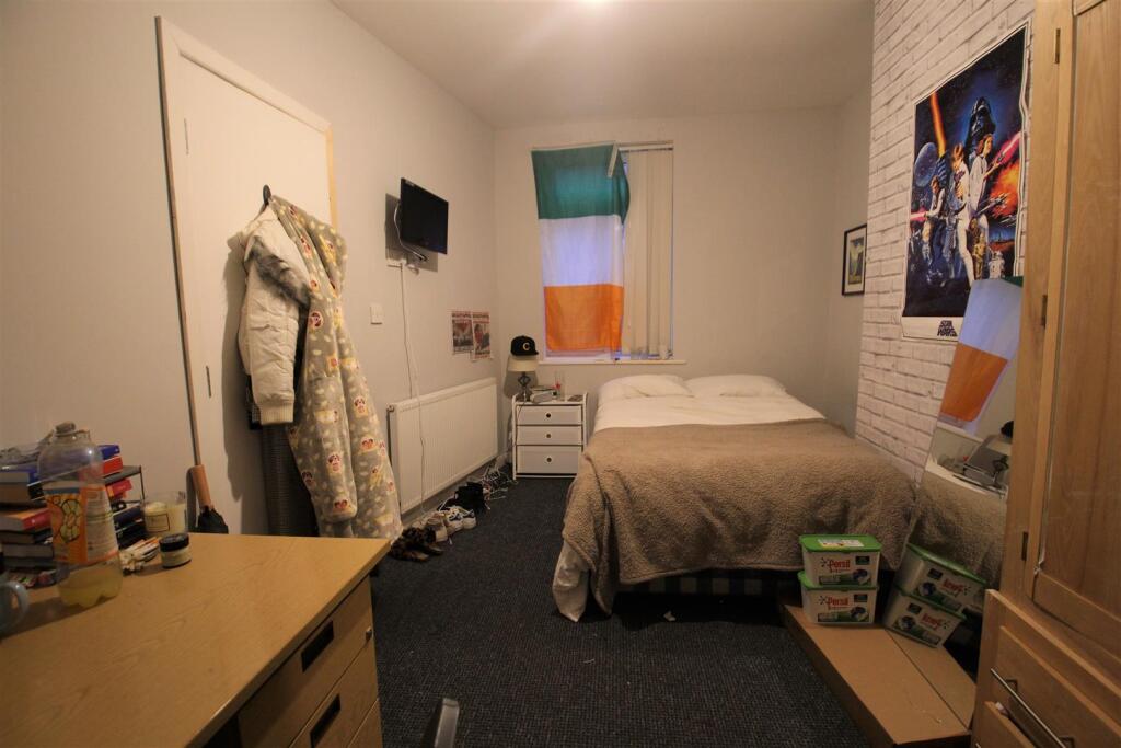 Bedroom 3.jpg