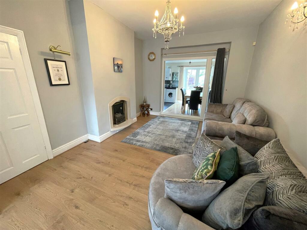 Rear Lounge