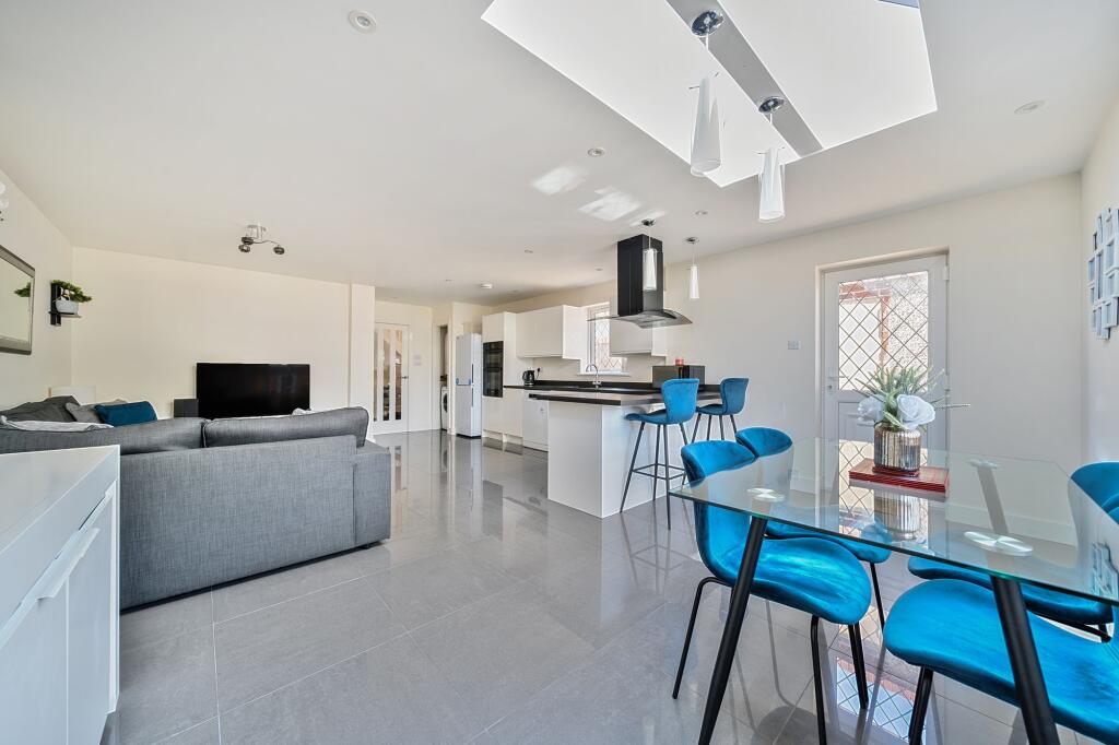 Living Room/ Dining Room/ Kitchen