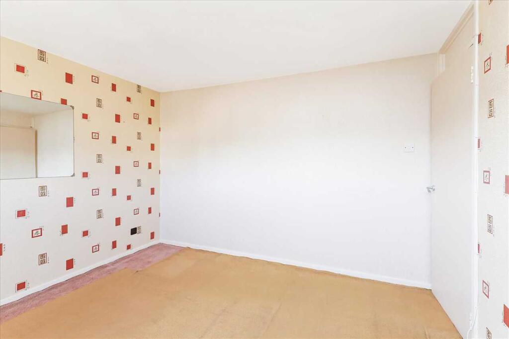 Bedroom Two (2)