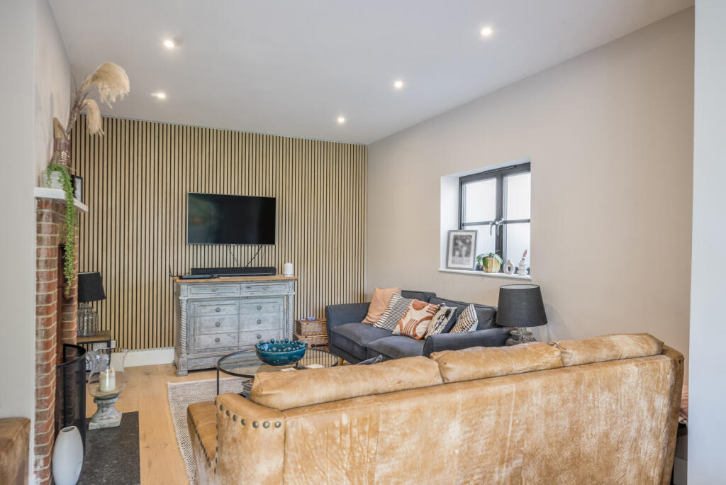 1350083-19-68c00b...