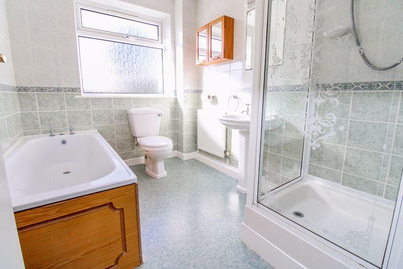 Family Bathroom DG