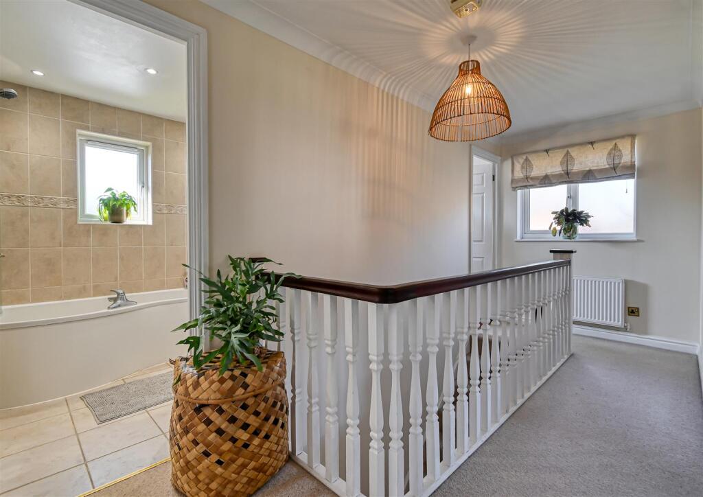4 Washbrook Road-01.jpg