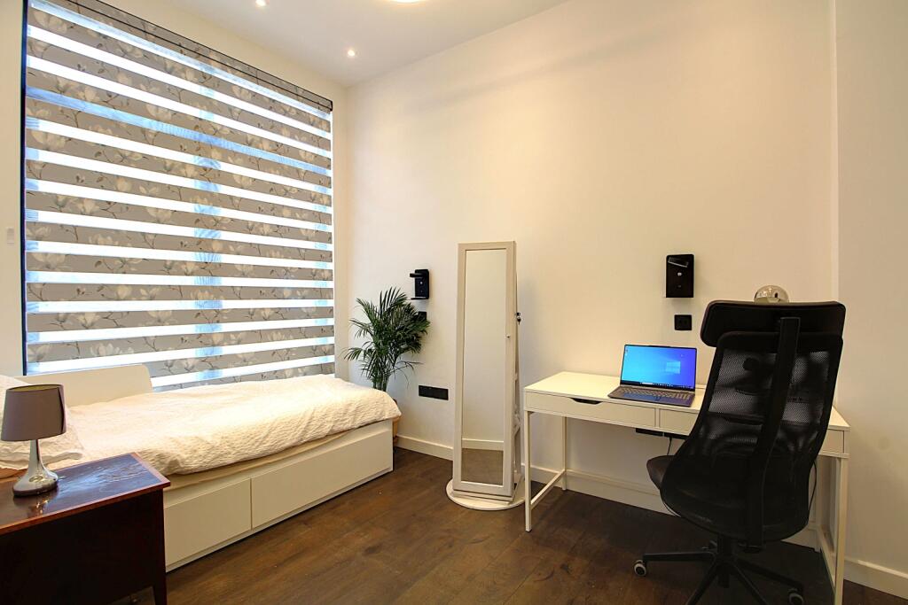 Ground floor double