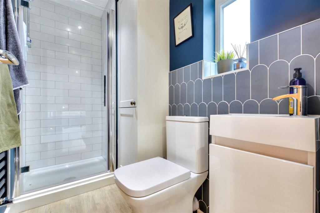 Ground Floor Shower Room/w.c.