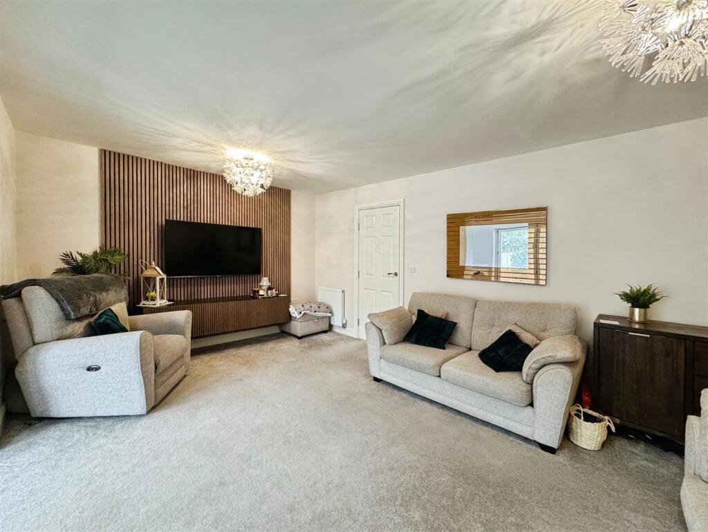 1ea436c7--4905-82F7-AAA2D31B3628-39662-0000193BD99