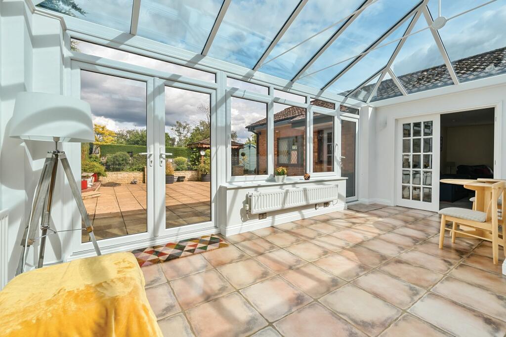 Conservatory/Family Room