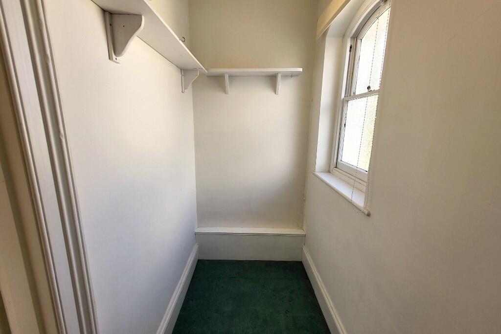 8' Study/ Nursery