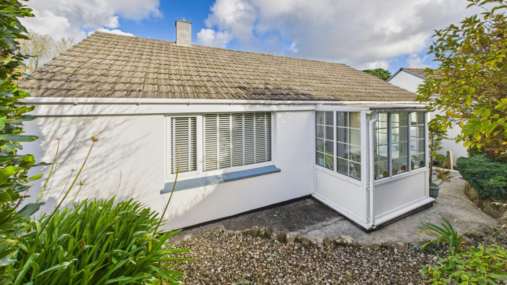2 Bedroom Bungalow for Sale