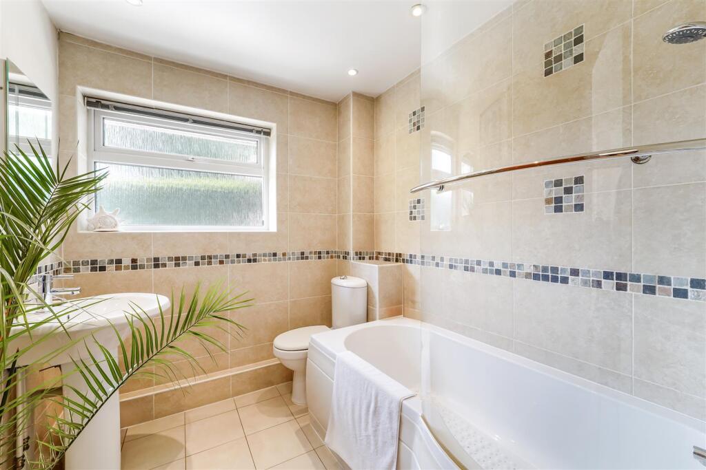 BIRCH GROVE, 8 (16).jpg