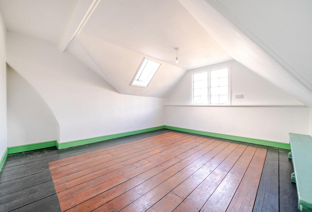 1372392-14-68f8dc...