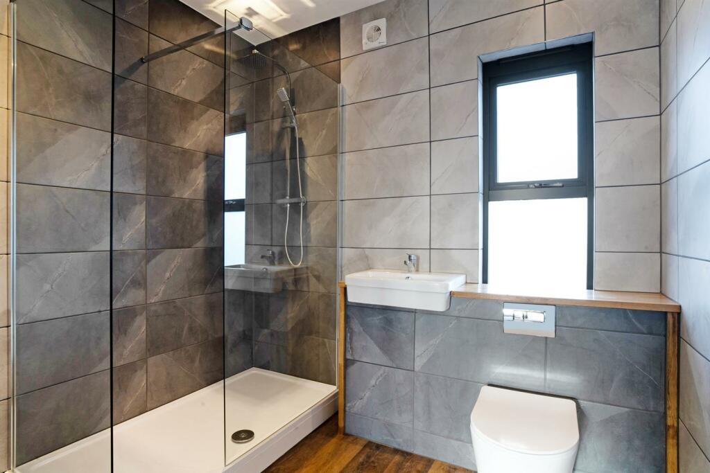 61633-88B Lansdown Road Cheltenham - (17)_low.jpg