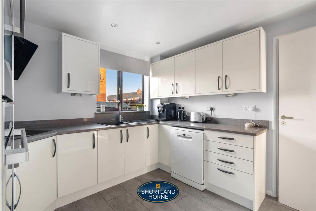 2 Maderia Croft WM (20 of 24).jpg