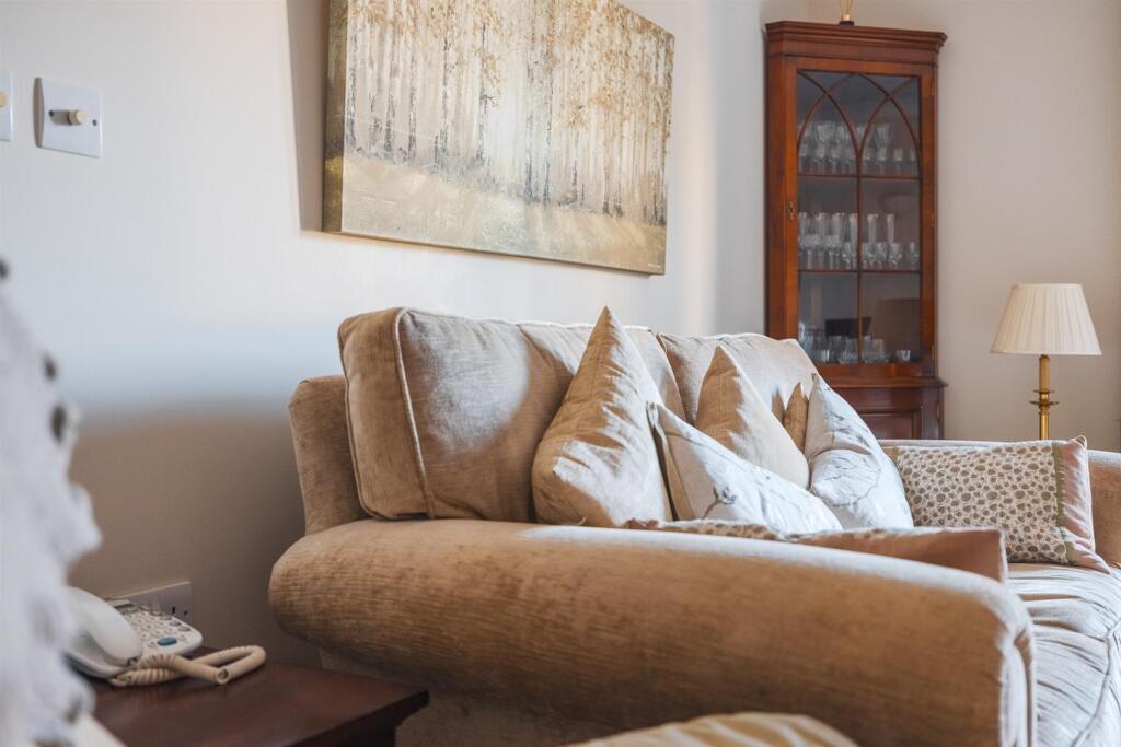 20 Renaissance-77.jpg